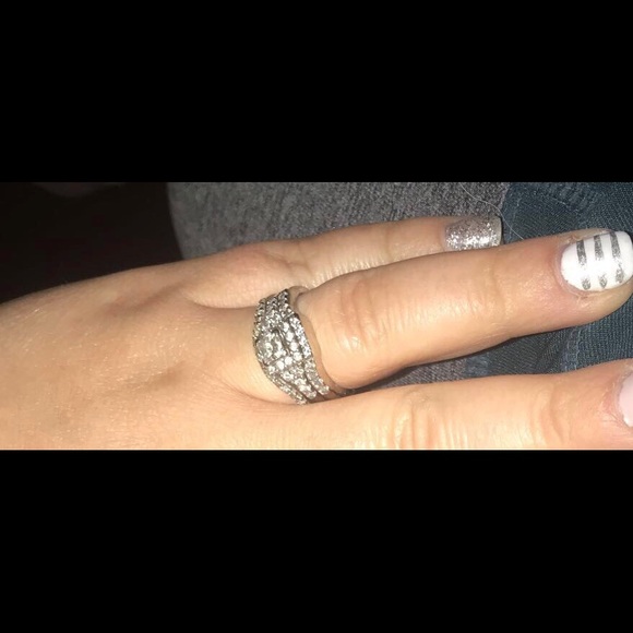 Wedding Set - Picture 3 of 3